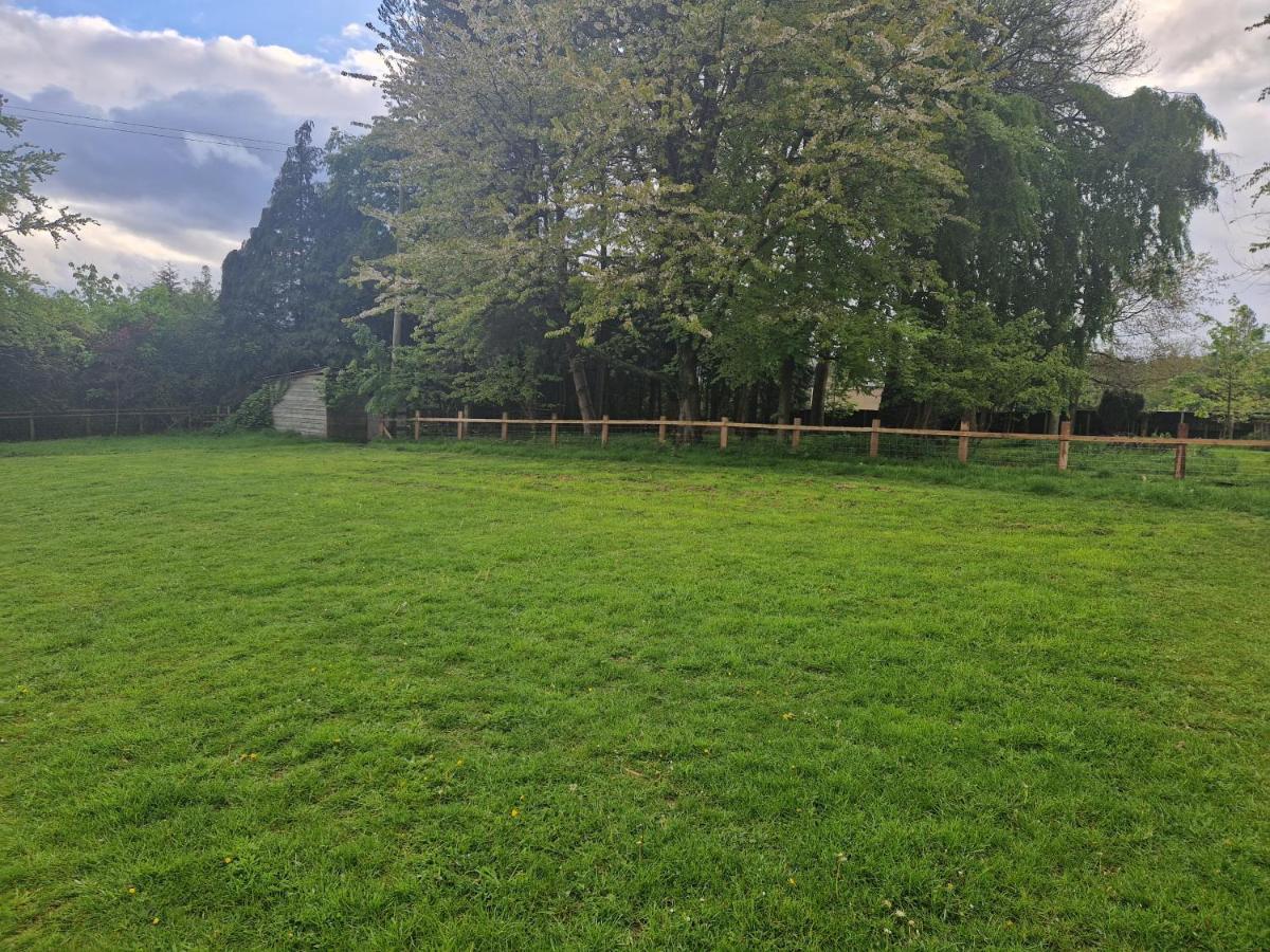 Rose Hideaway - Forest Of Dean Cosy Cabin Retreat Yorkley المظهر الخارجي الصورة